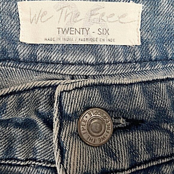 Free People Size 26 Down to‎ Earth Patchwork Jeans Light Wash Distressed - Picture 4 of 6